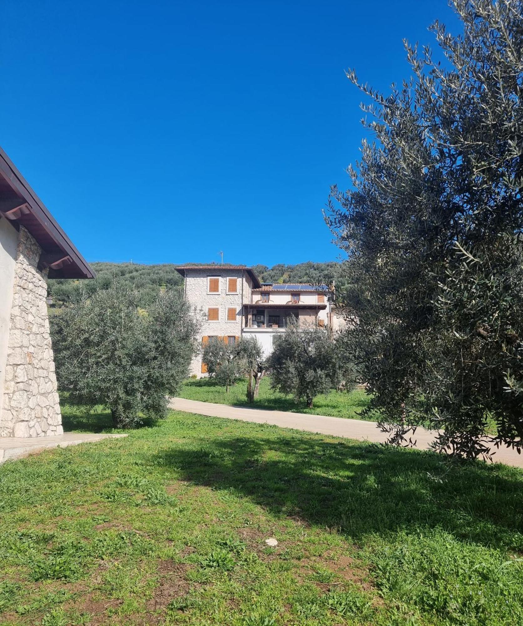 לינה וארוחת בוקר Rocca Massima Casale Dei Priori מראה חיצוני תמונה